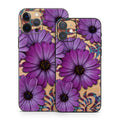 Daisy Damask - Apple iPhone 12 Skin