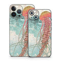 Jellyfish - Apple iPhone 13 Skin