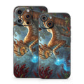 Ghost Centipede - Apple iPhone 15 Skin