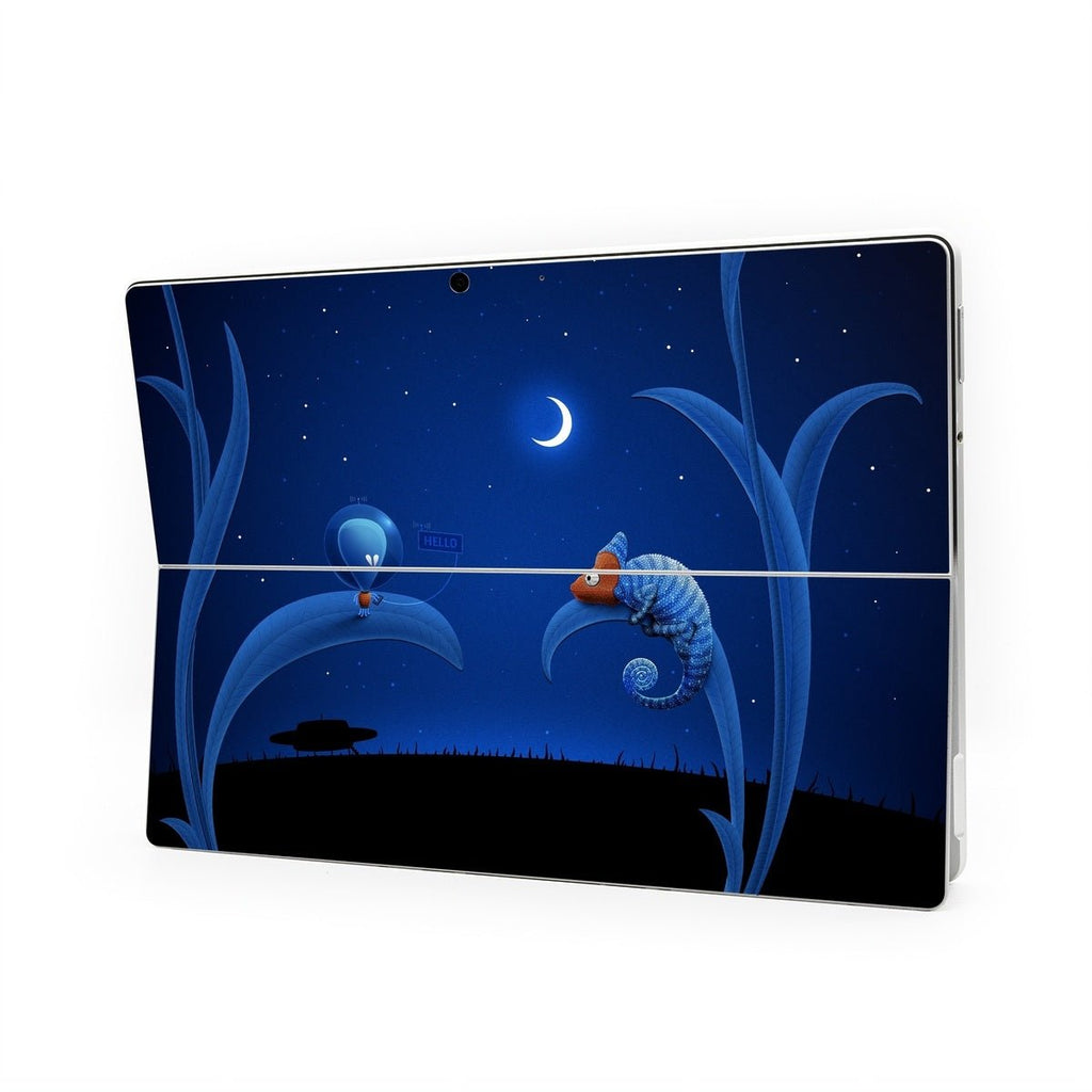 Alien and Chameleon - Microsoft Surface Pro Skin