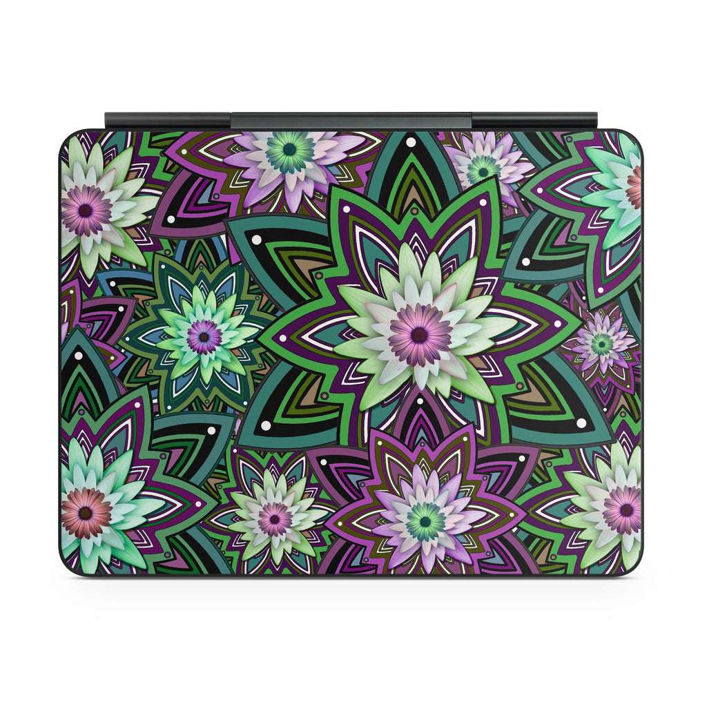 Daisy Trippin - Apple Magic Keyboard for iPad Skin